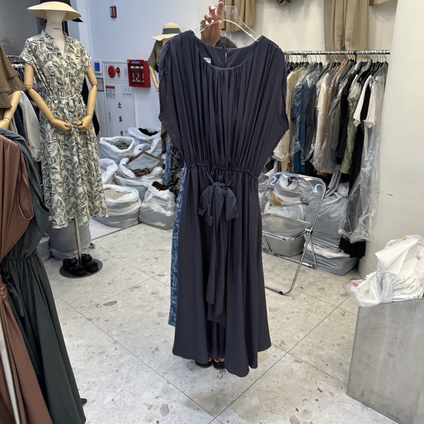 MARIGOLD韓國直郵女士新品人氣26夏季熱賣26春夏連衣裙絲帶MARIGOLD連衣裙圖色3