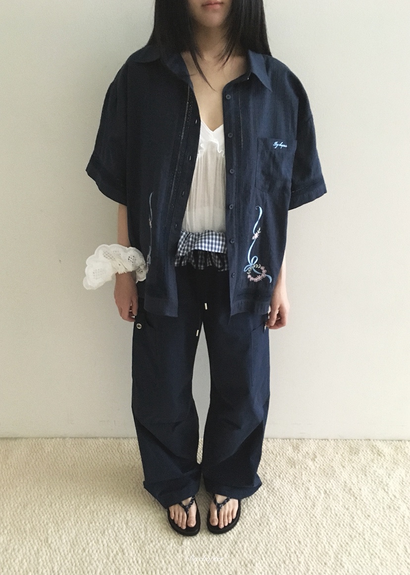 BY CHAPTER韓國代購女士新品熱賣推薦人氣襯衫蕾絲衫刺繡BY Chapter襯衫/蕾絲衫圖色2
