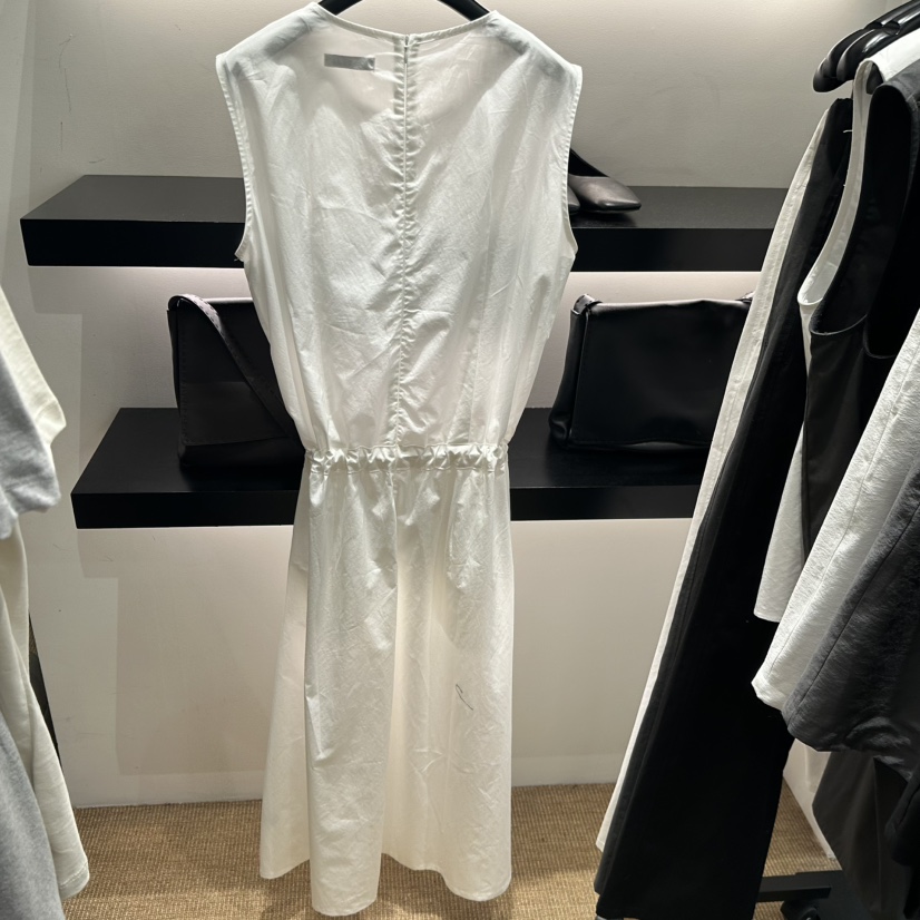 FEBRUARY 11韓國代購女裝新品熱賣26春夏推薦職業連衣裙FEBRUARY 11連衣裙