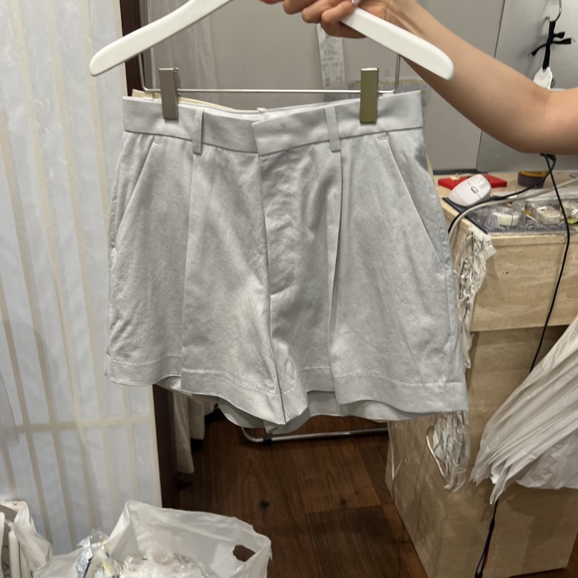 UNDERSTANDING韓國直郵女裝新品人氣26春夏職業時尚休閑短褲UNDERSTANDING短褲圖色1