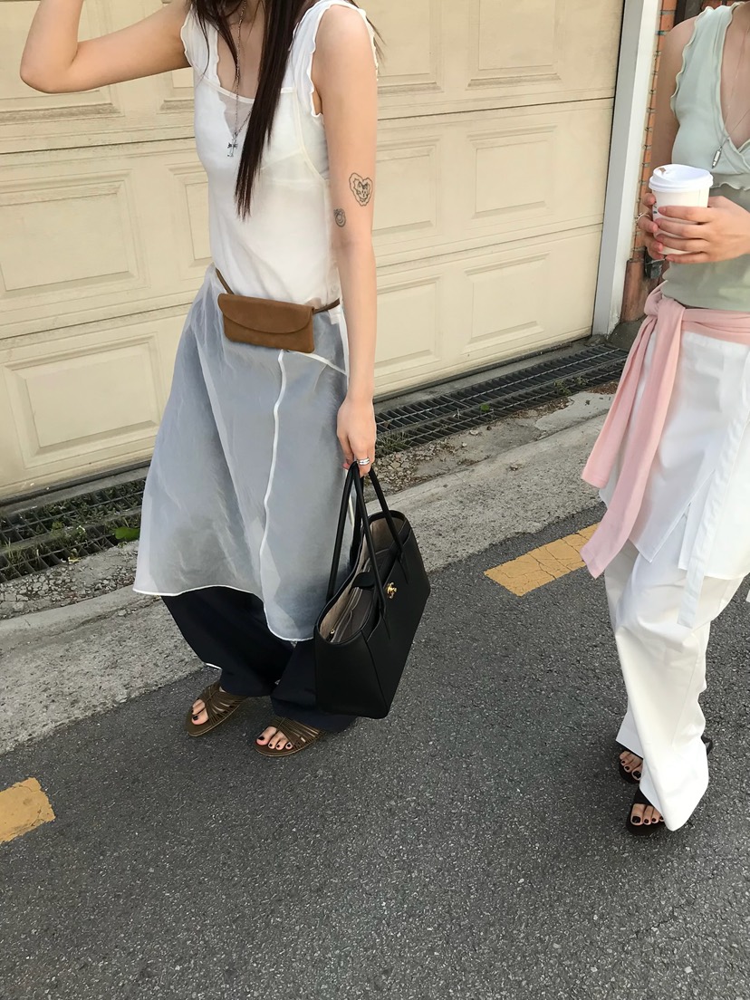 ESCHER韓國東大門直郵女裝新款26春夏熱賣推薦人氣連衣裙ESCHER連衣裙