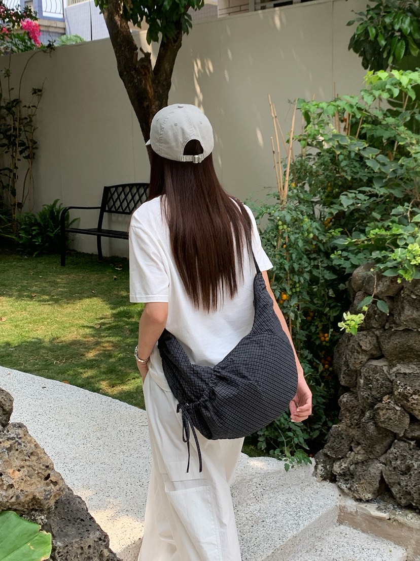 POSH BLUE韓國代購女裝新款時尚休閑26春夏職業單肩斜跨包POSH BLUE單肩/斜跨包