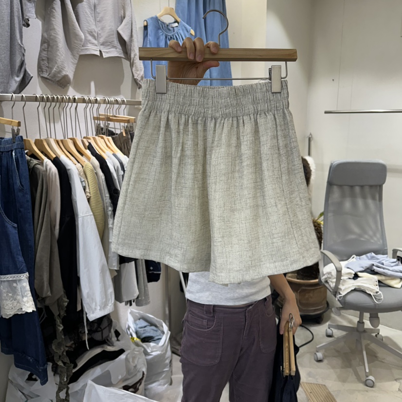 HIPTIQUE東大門實拍韓國女士新品職業熱賣時尚人氣短褲破洞HIPTIQUE短褲