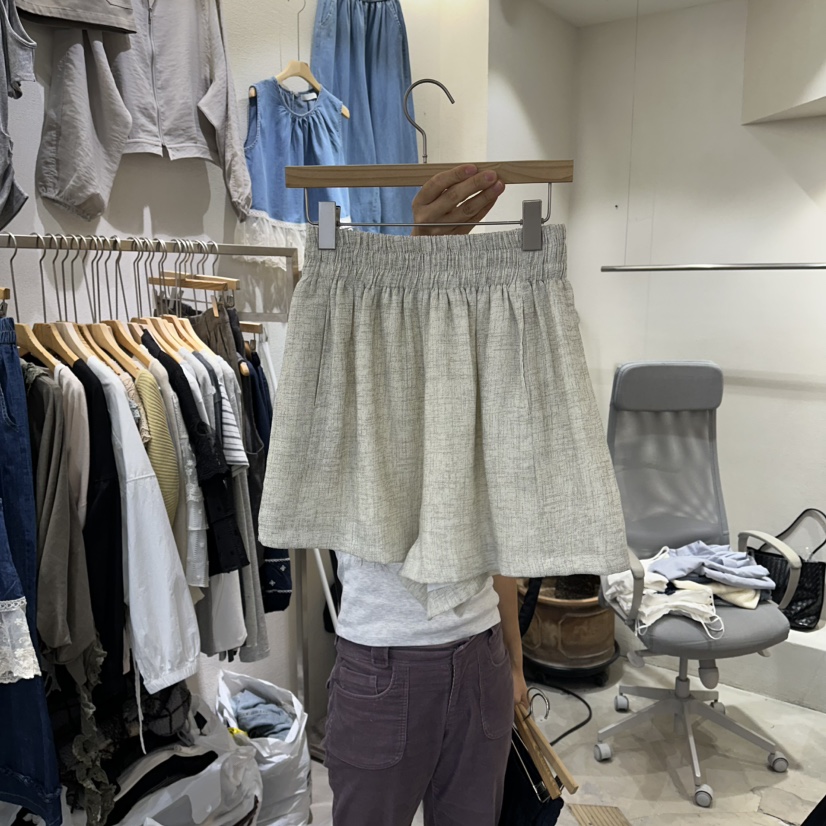 HIPTIQUE東大門實拍韓國女士新品職業熱賣時尚人氣短褲破洞HIPTIQUE短褲圖色1