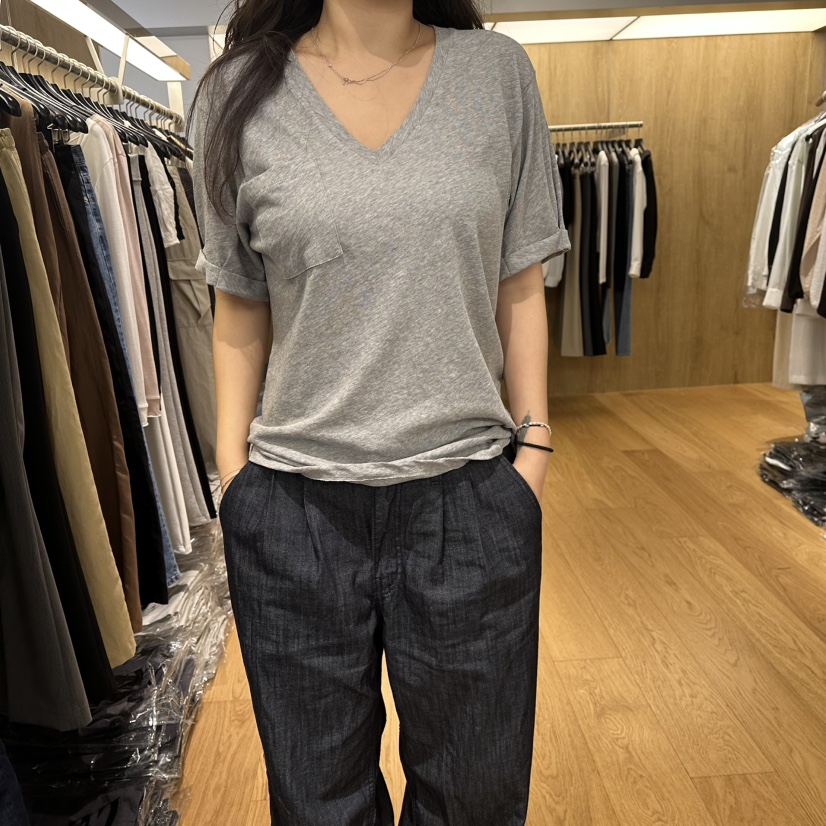 LEFANCY東大門實拍韓國女裝新品時尚休閑熱賣26春夏T恤口袋LEFANCYT恤圖色2