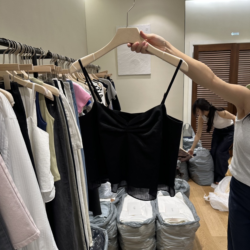 GILLI韓國直郵實拍女裝新品熱賣推薦休閑時尚吊帶背心亞麻布GILLI吊帶/背心圖色3