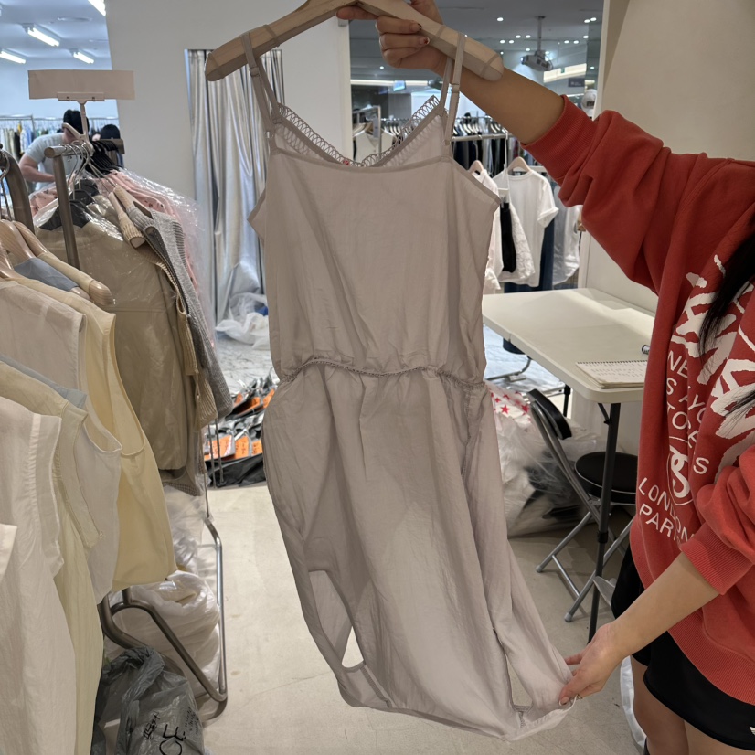 Color B韓國東大門直郵女士新品職業人氣吊帶背心開襟衫Color B吊帶/背心
