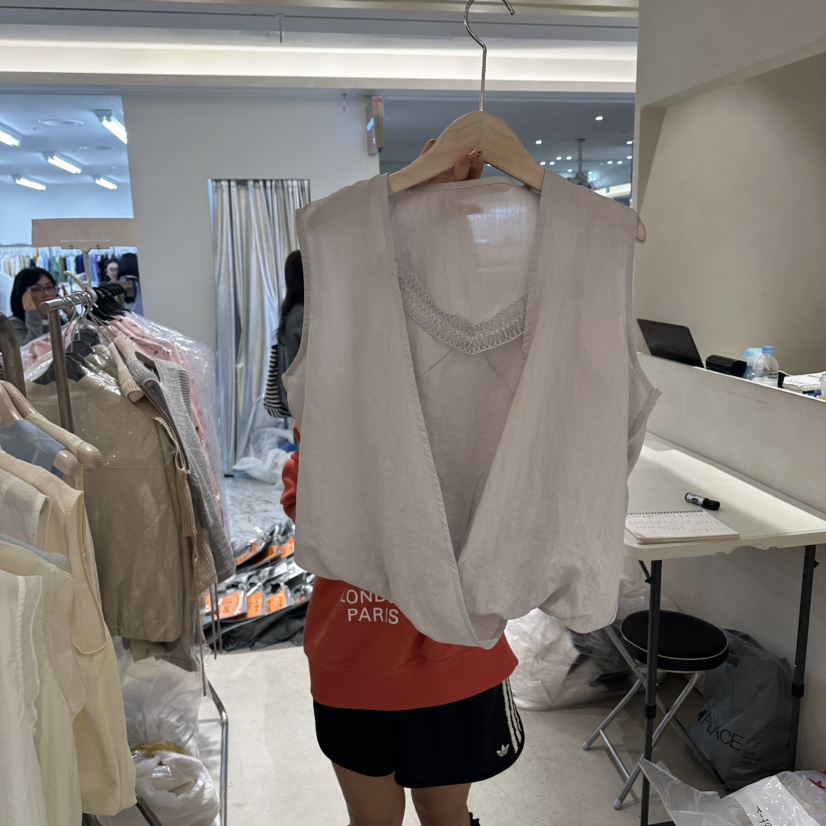 Color B韓國東大門直郵女士新品職業人氣吊帶背心開襟衫Color B吊帶/背心圖色3
