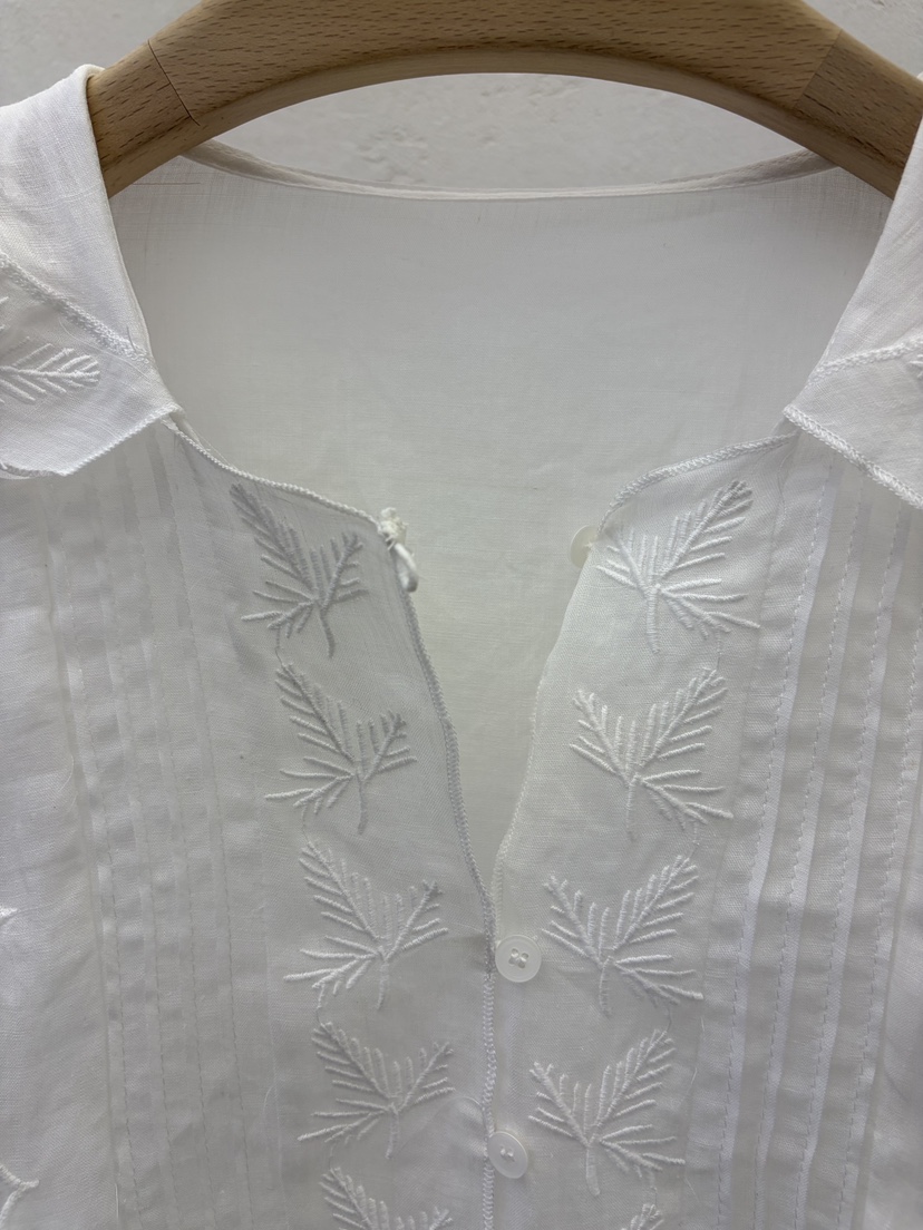 AUTUMN BEIGE-Q韓國直郵女士新品時尚推薦職業襯衫蕾絲衫A.b/AUTUMN BEIGE襯衫/蕾絲衫