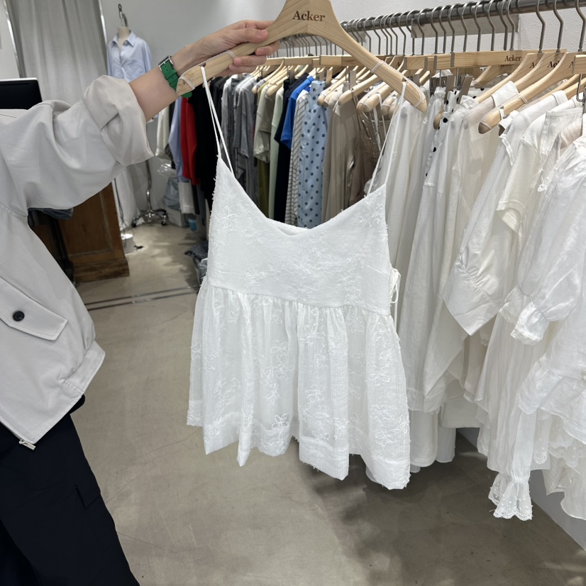 ACKER韓國直郵女裝新品職業熱賣26春夏休閑人氣推薦吊帶背心ACKER吊帶/背心圖色1