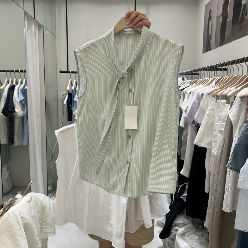 YUNBAL韓國直郵女裝新品職業26夏季時尚休閑襯衫蕾絲衫系帶YUNBAL襯衫/蕾絲衫圖色2