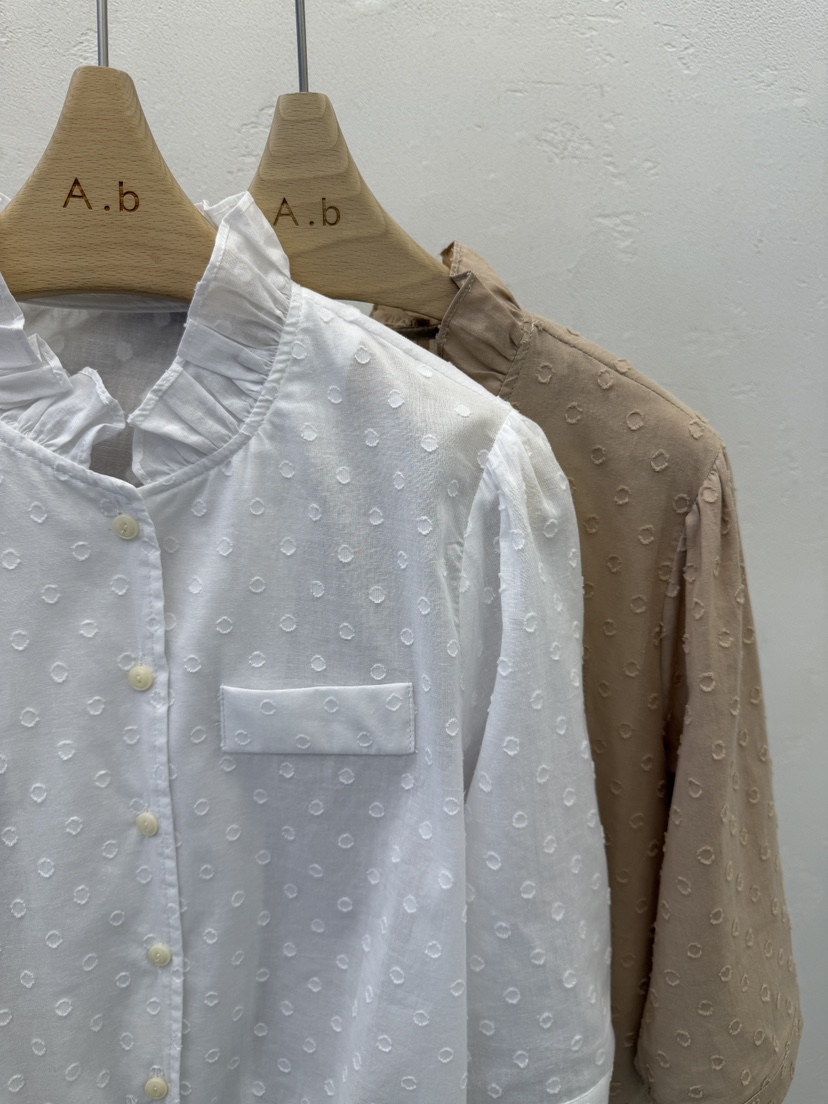 AUTUMN BEIGE-Q東大門實拍韓國女裝新款26春夏襯衫蕾絲衫A.b/AUTUMN BEIGE襯衫/蕾絲衫