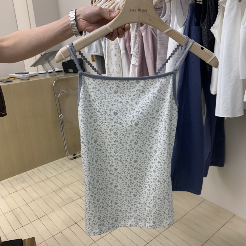 THEPLAN韓國直郵實拍女裝新品休閑職業熱賣時尚吊帶背心小花THE PLAN吊帶/背心圖色2