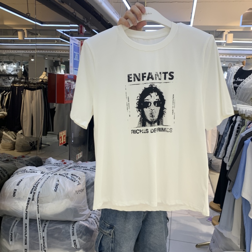 ENDOLPHIN韓國東大門直郵女士新品推薦時尚人氣26夏季T恤ENDOLPHINT恤圖色1