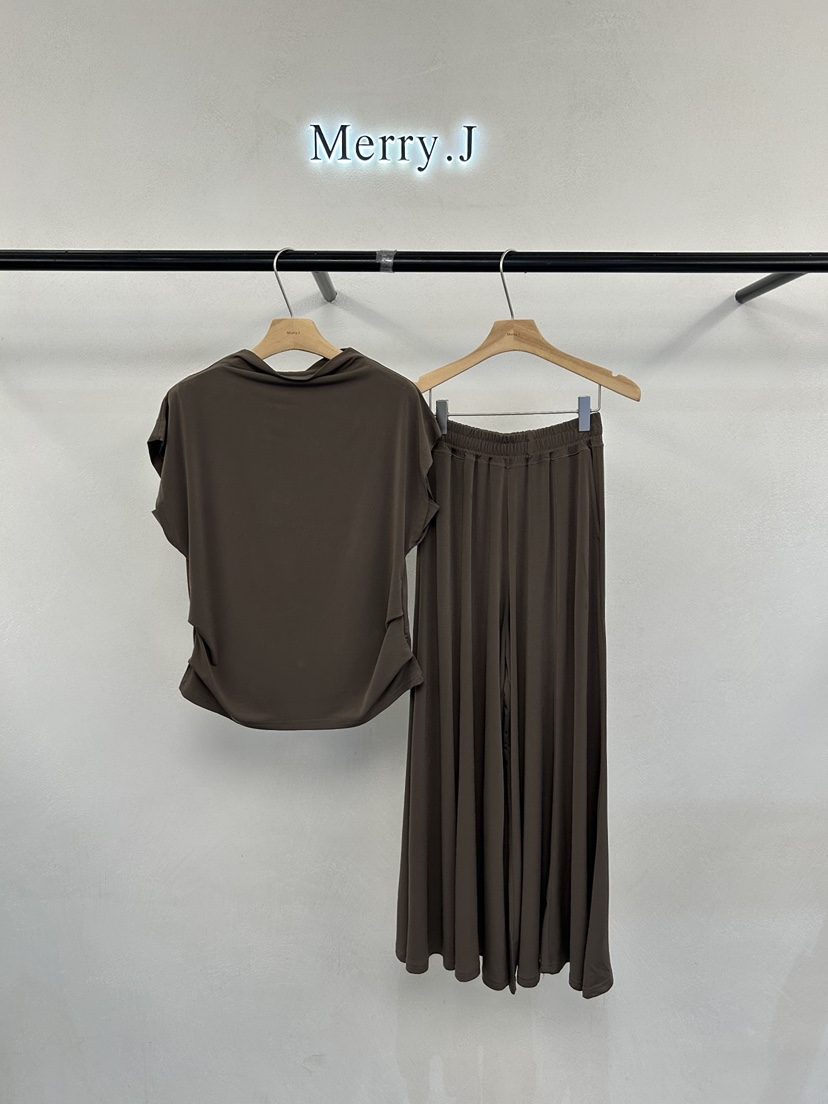 MERRY-J韓國東大門代購女裝新款26夏季時尚休閑26春夏套裝MERRY-J套裝圖色1咖色