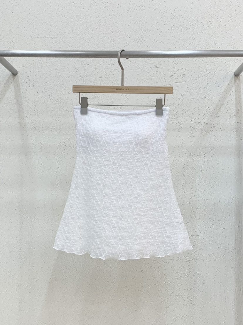 LIGHT AND SALT東大門實拍韓國女裝新品26夏季吊帶背心LIGHT AND SALT吊帶/背心圖色1