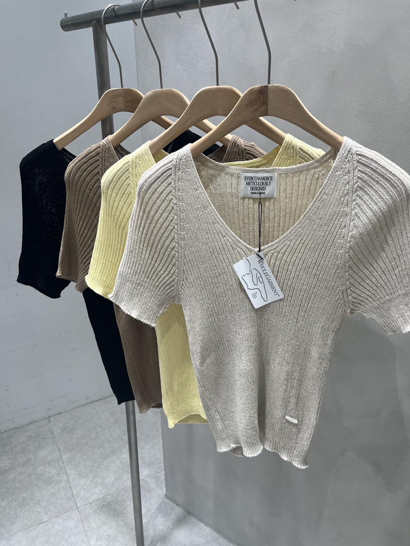 EVERCOMMERCE METICULOUSLY DESIGNED韓國代購女裝新品26春夏針織衫EVERCOMMERCE METICULOUSLY DESIGNED針織衫