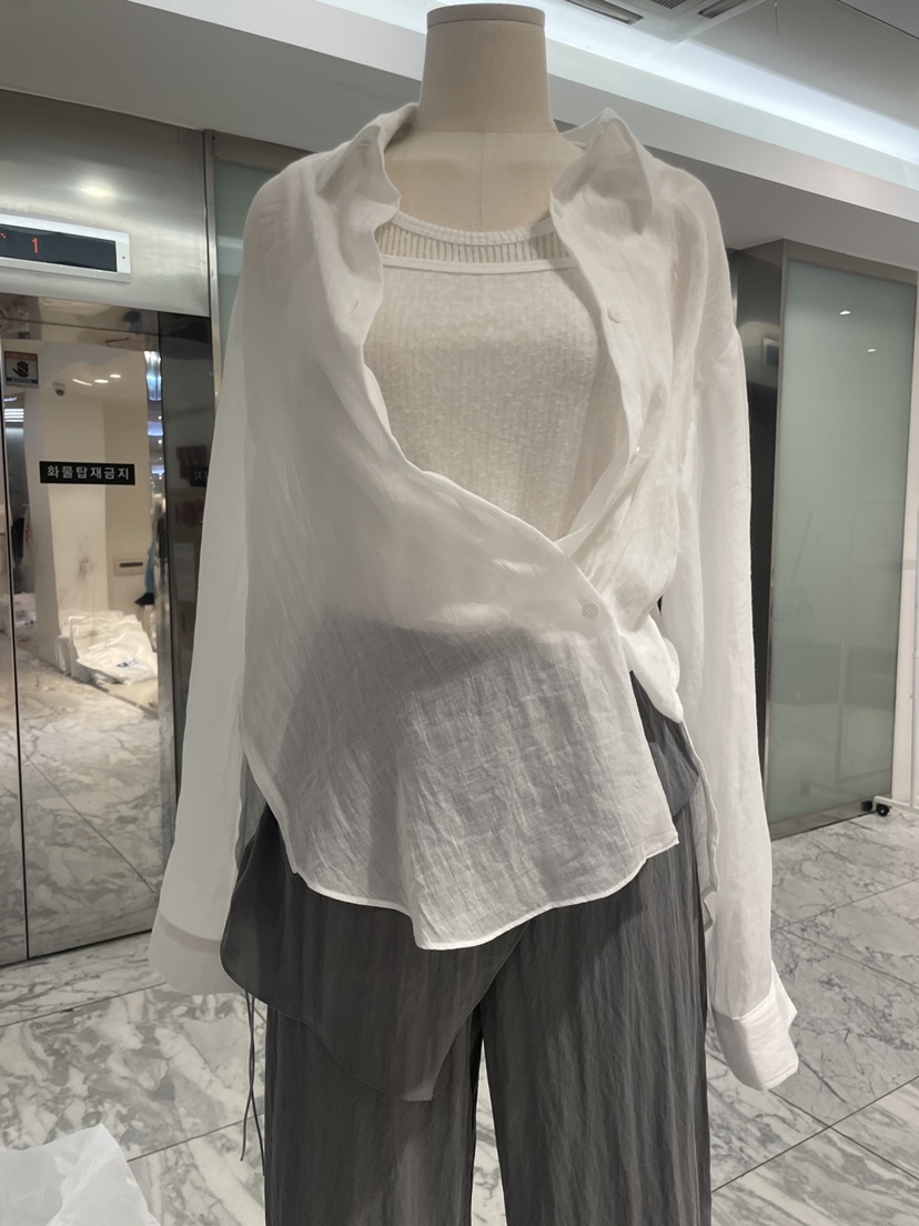 URBANE cloth東大門實拍韓國女裝新款職業人氣襯衫蕾絲衫URBANE cloth襯衫/蕾絲衫