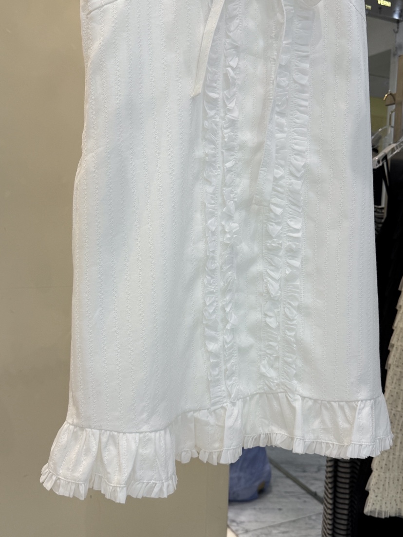 81 MARKET-L韓國東大門直郵女裝新品熱賣推薦連衣裙絲帶81 MARKET-L連衣裙