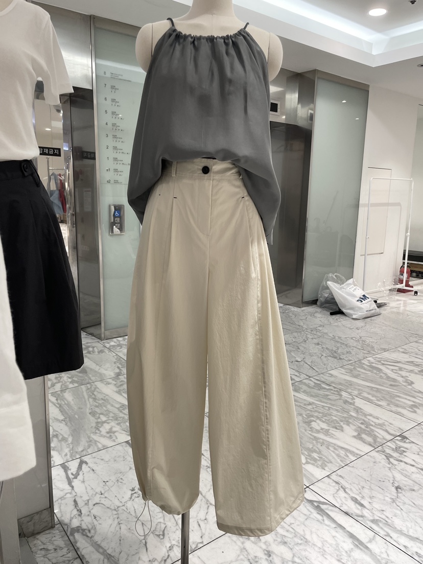 URBANE cloth韓國直郵女士新款26春夏26夏季熱賣吊帶背心URBANE cloth吊帶/背心
