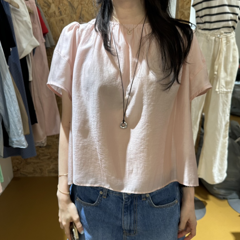 DE VENTI東大門實拍韓國女士新款26夏季襯衫蕾絲衫不含項鏈DE VENTI襯衫/蕾絲衫圖色1