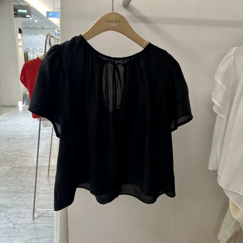 DE VENTI東大門實拍韓國女士新款26夏季襯衫蕾絲衫不含項鏈DE VENTI襯衫/蕾絲衫圖色3