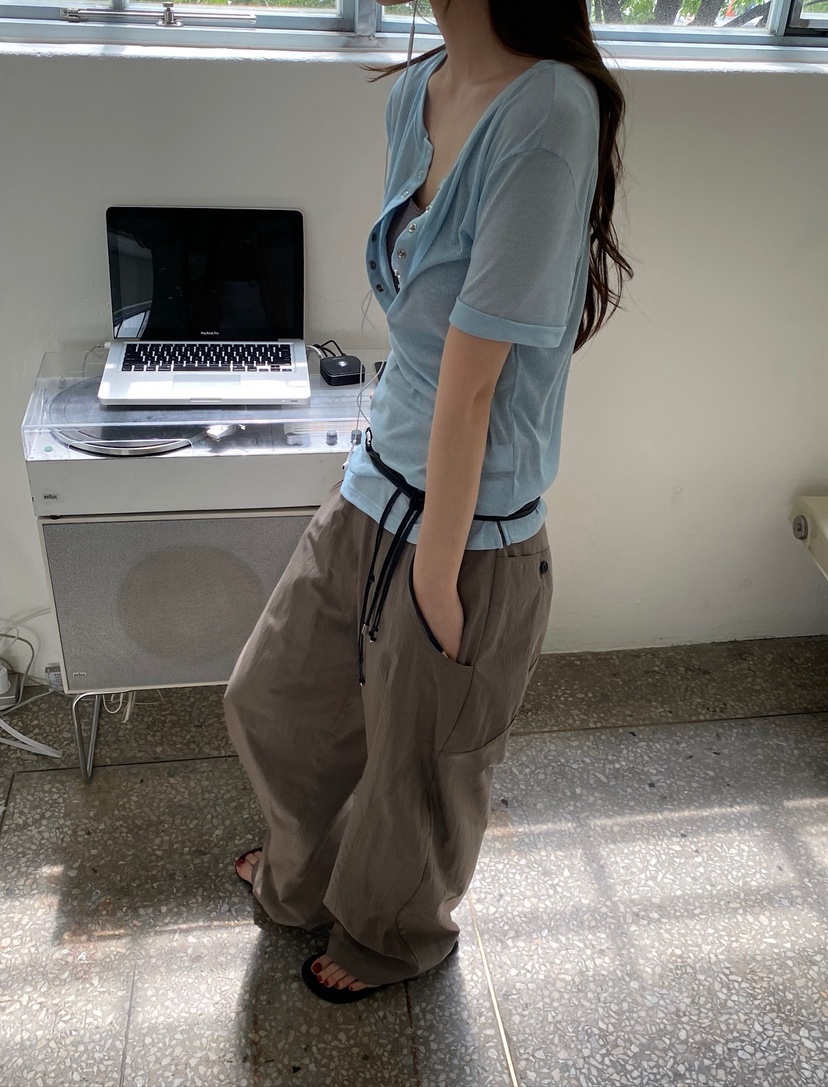 UNBOUND韓國代購女裝新品推薦時尚熱賣職業休閑人氣26春夏T恤UNBOUNDT恤