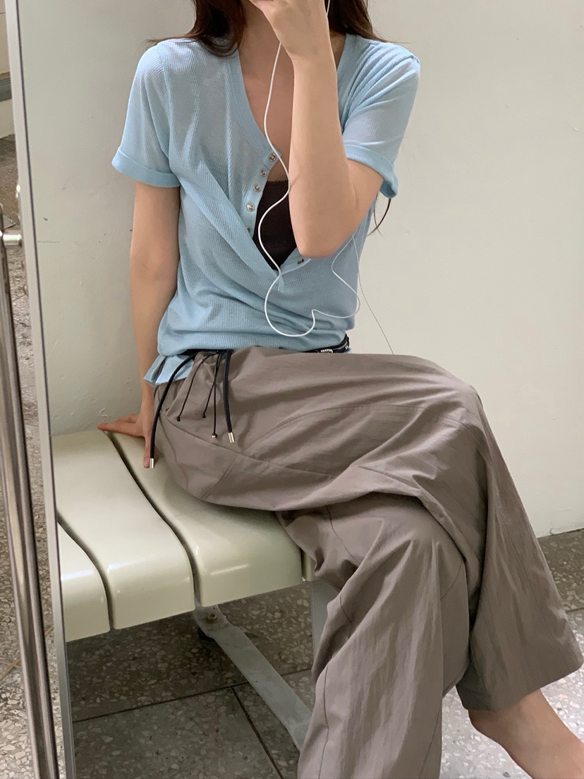 UNBOUND韓國代購女裝新品推薦時尚熱賣職業休閑人氣26春夏T恤UNBOUNDT恤