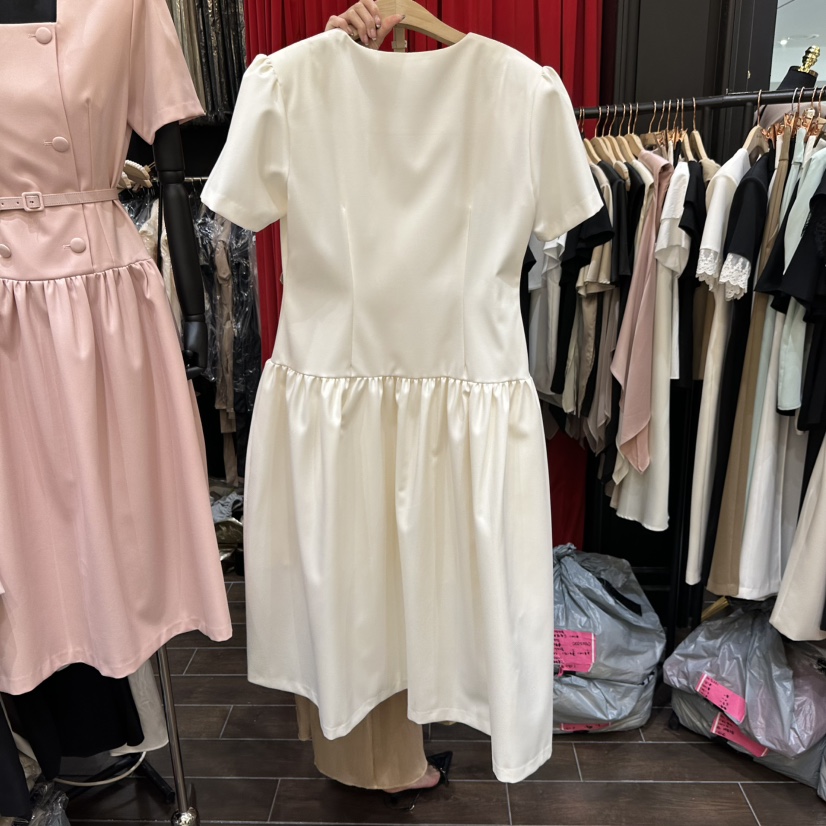HERISH韓國代購女裝新款人氣26春夏熱賣時尚連衣裙含腰帶Haute-Herish-Q連衣裙