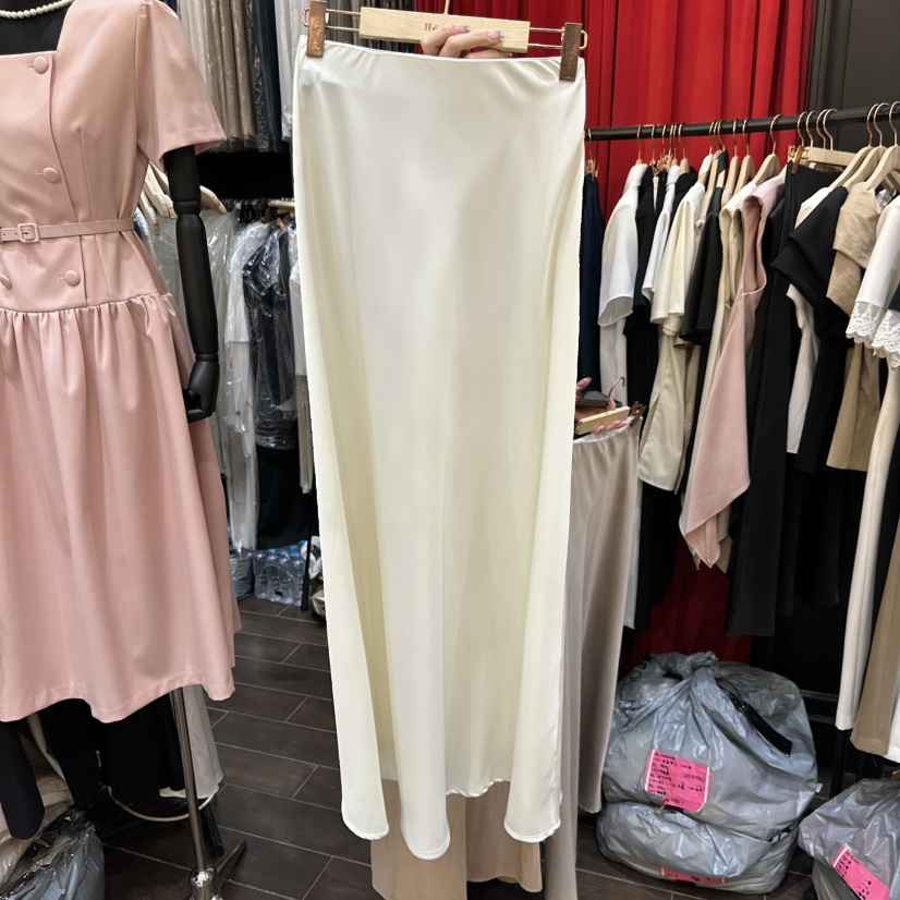 HERISH韓國代購女士新品休閑時尚26夏季熱賣人氣職業長裙緞Haute-Herish-Q長裙圖色1