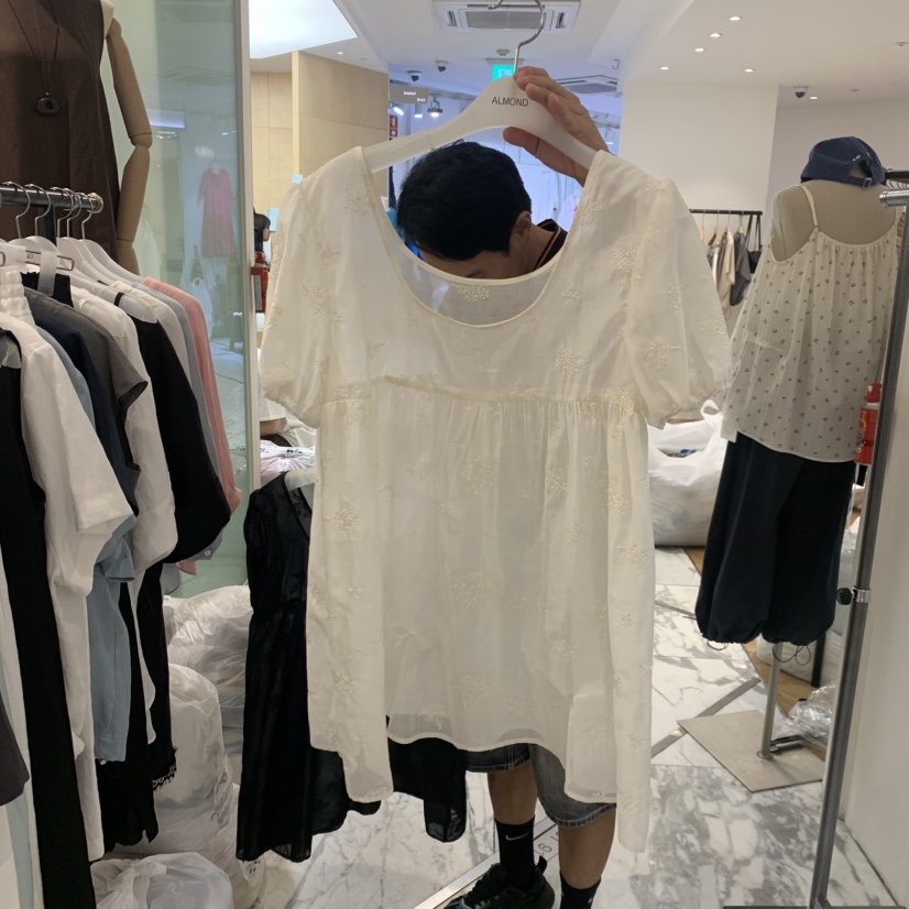 ALMOND韓國直郵女士新品人氣26春夏熱賣休閑職業襯衫蕾絲衫ALMOND襯衫/蕾絲衫圖色1