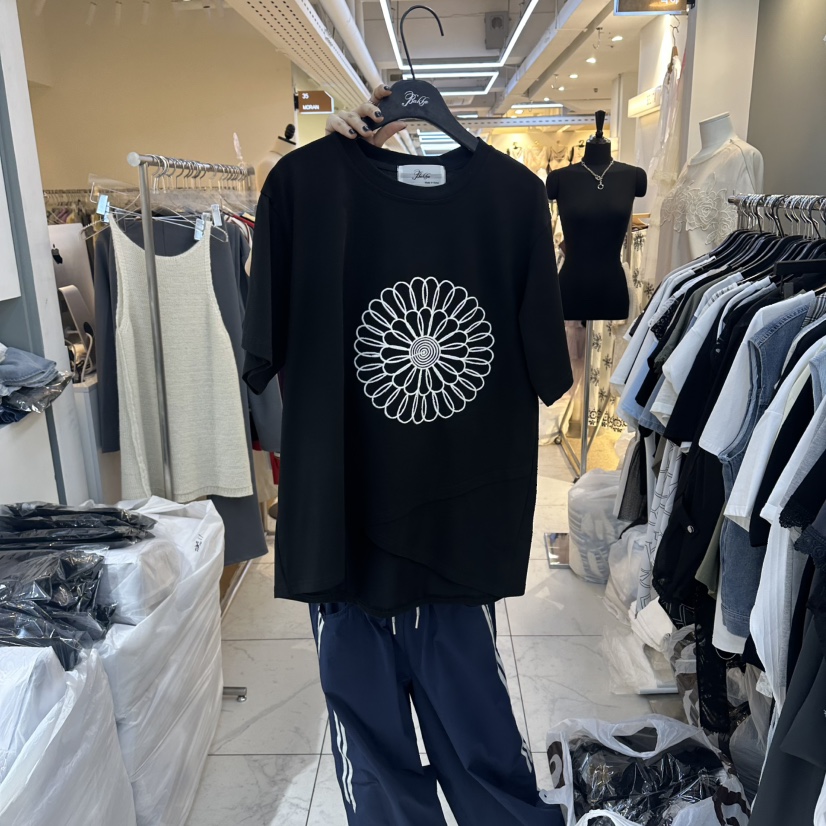 空韓國直郵女裝新品時尚26春夏熱賣26夏季推薦休閑職業T恤BAKHAT恤圖色3