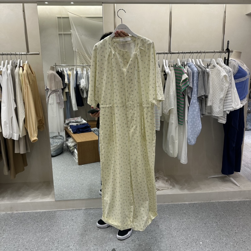 AFTERNOON韓國東大門代購女士新品推薦時尚職業連體褲花朵AFTERNOON連體褲圖色1