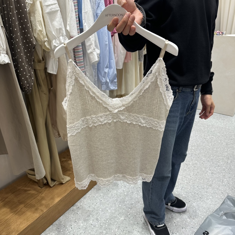 AFTERNOON韓國代購女裝新款26春夏26夏季吊帶背心不含內搭鏤空AFTERNOON吊帶/背心圖色3