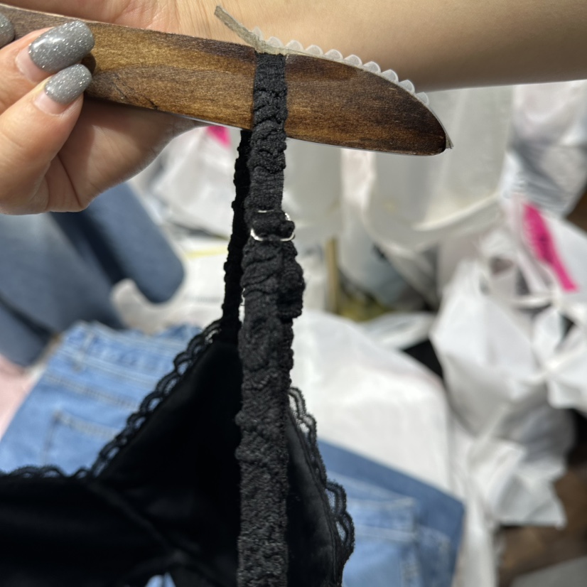 J.RITZY東大門實拍韓國女裝新品時尚人氣吊帶背心荷葉邊J.RITZY吊帶/背心