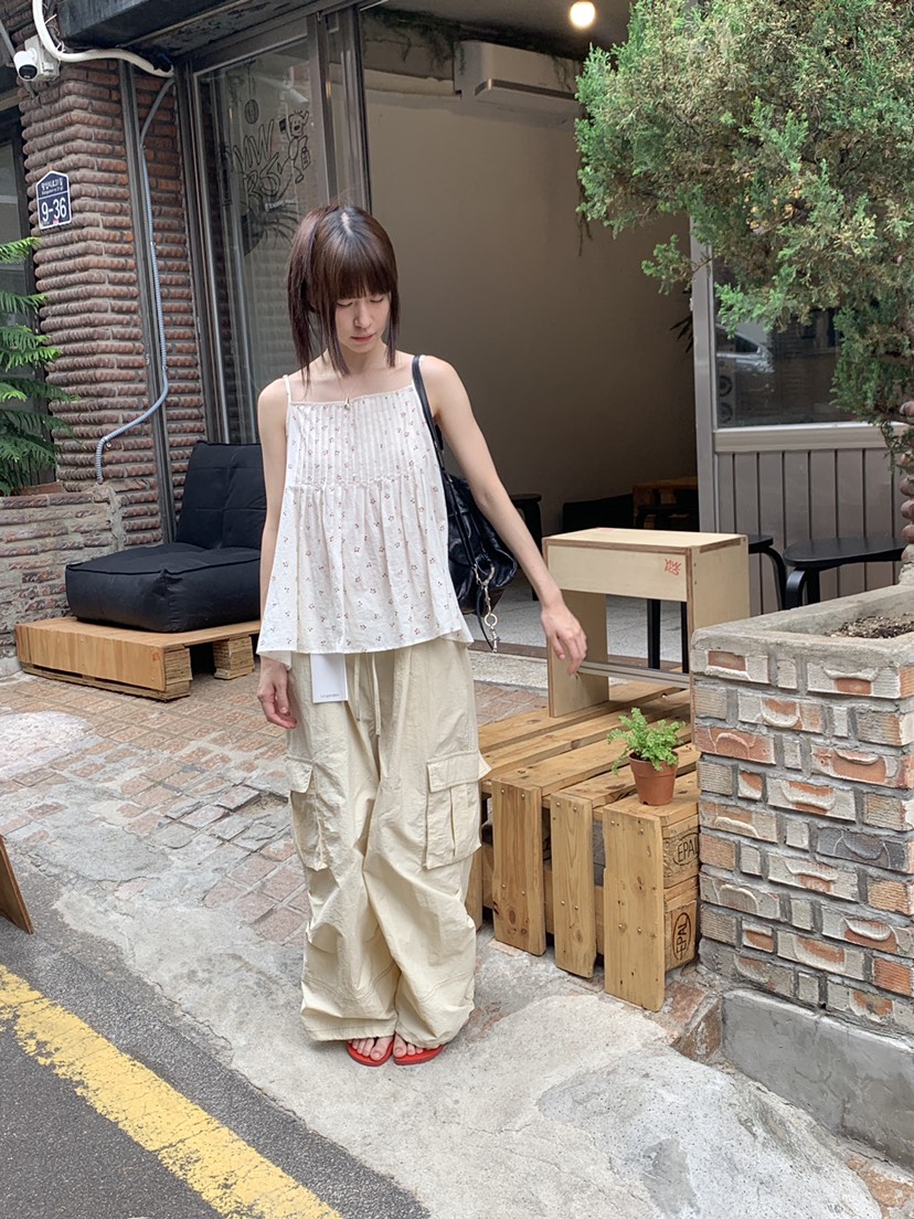 LOGARDEN韓國直郵女士新品26春夏推薦休閑職業吊帶背心褶裥LO GARDEN吊帶/背心