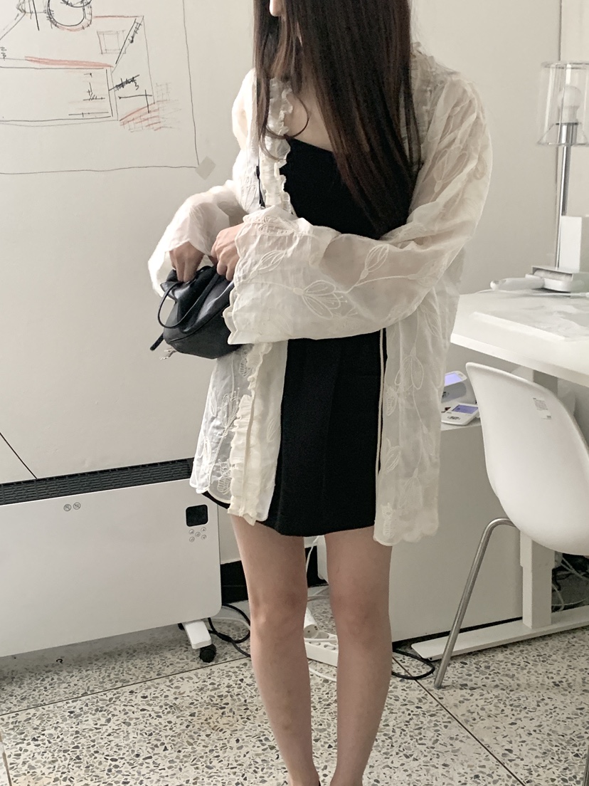 LOGARDEN韓國東大門代購女裝新款26夏季人氣熱賣襯衫蕾絲衫LO GARDEN襯衫/蕾絲衫