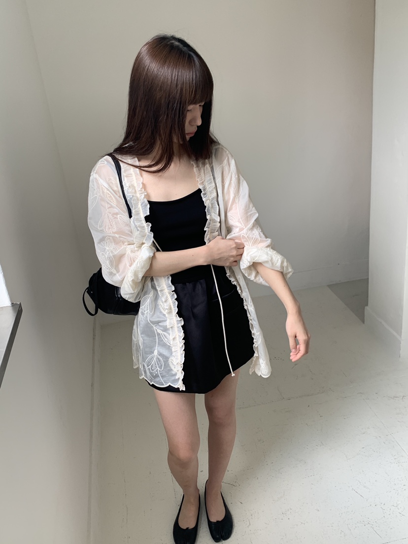 LOGARDEN韓國東大門代購女裝新款26夏季人氣熱賣襯衫蕾絲衫LO GARDEN襯衫/蕾絲衫
