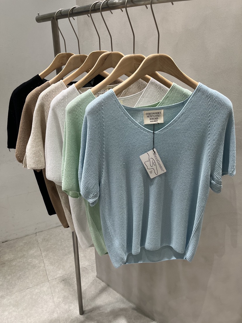 EVERCOMMERCE METICULOUSLY DESIGNED韓國代購女士新款職業針織衫EVERCOMMERCE METICULOUSLY DESIGNED針織衫