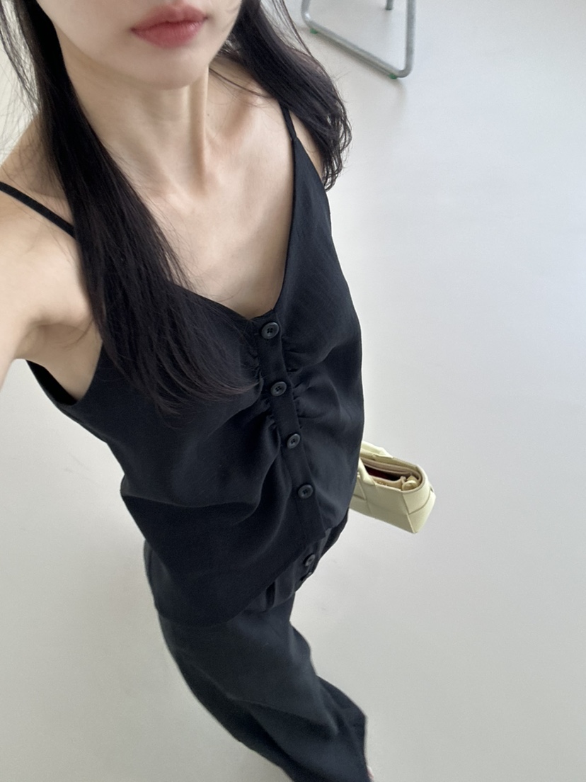 ME MO韓國直郵實拍女裝新品人氣26夏季熱賣推薦吊帶背心ME MO吊帶/背心