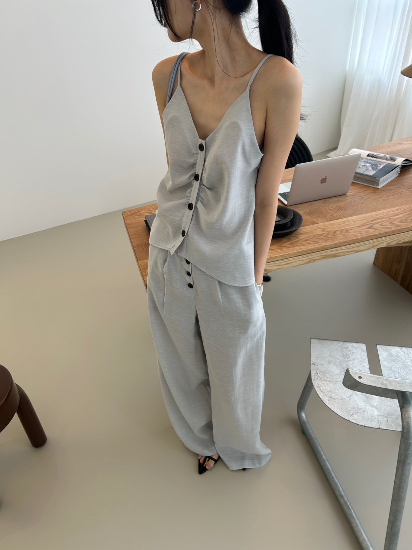 ME MO韓國直郵實拍女裝新品人氣26夏季熱賣推薦吊帶背心ME MO吊帶/背心