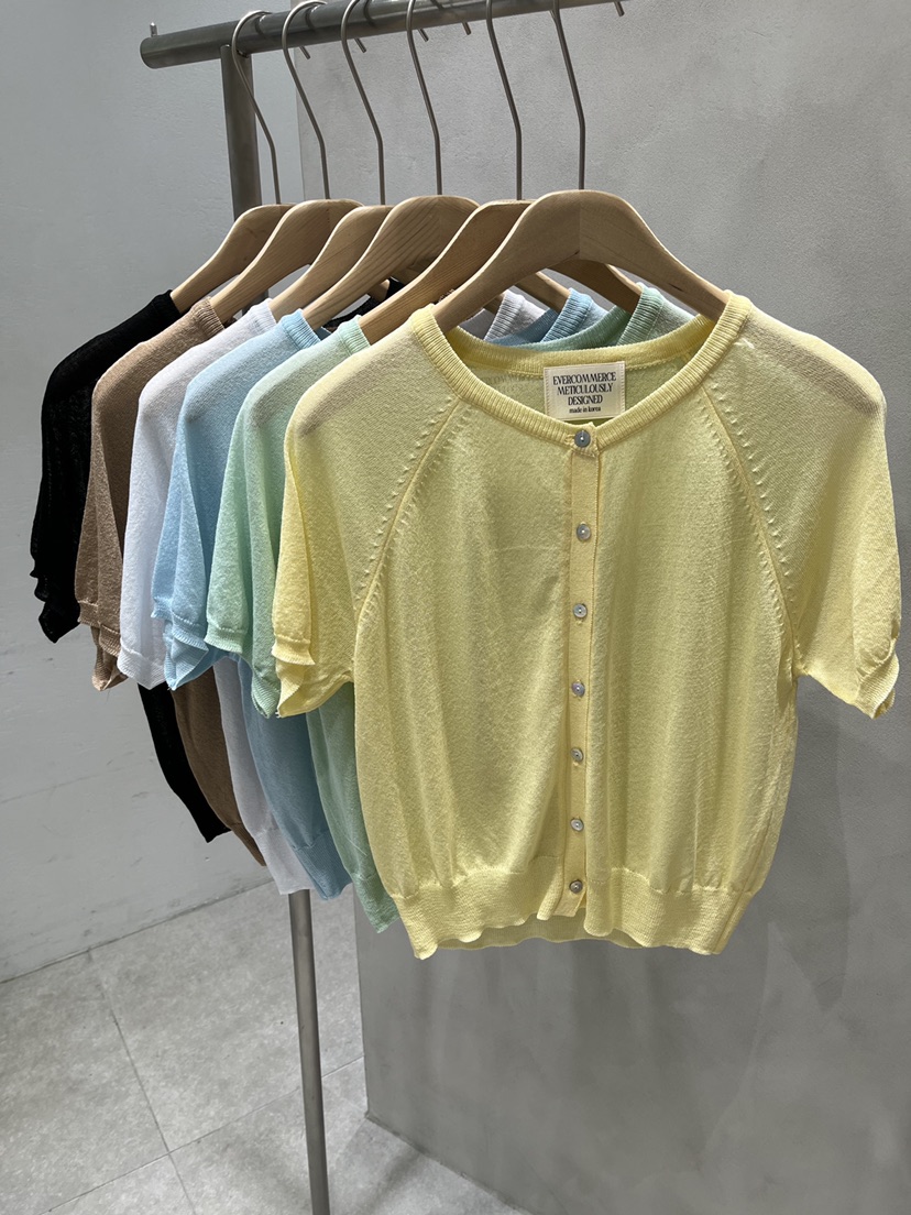 EVERCOMMERCE METICULOUSLY DESIGNED東大門實拍韓國女士新款26夏季針織衫EVERCOMMERCE METICULOUSLY DESIGNED針織衫