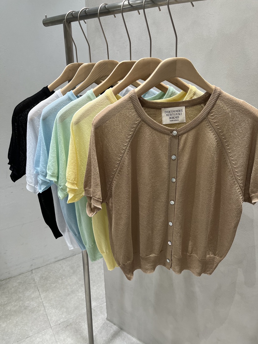 EVERCOMMERCE METICULOUSLY DESIGNED東大門實拍韓國女士新款26夏季針織衫EVERCOMMERCE METICULOUSLY DESIGNED針織衫