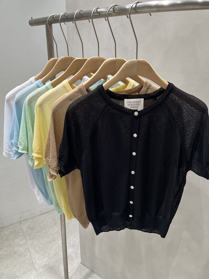 EVERCOMMERCE METICULOUSLY DESIGNED東大門實拍韓國女士新款26夏季針織衫EVERCOMMERCE METICULOUSLY DESIGNED針織衫