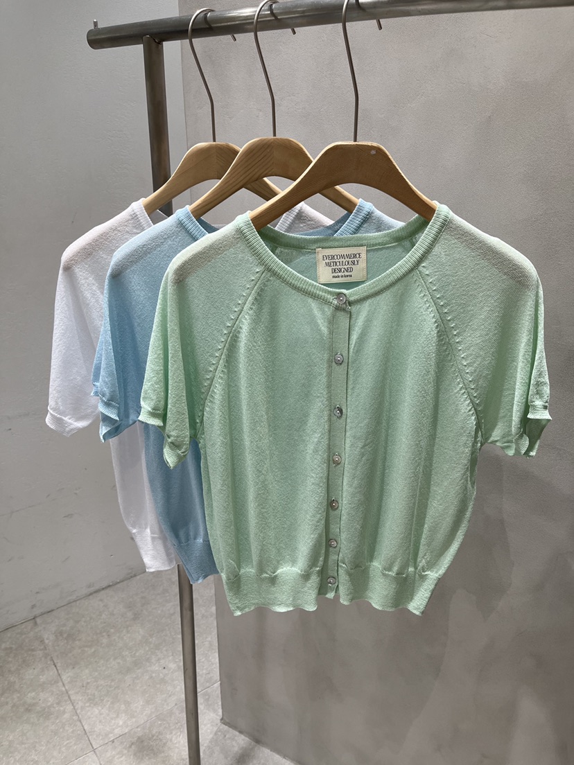 EVERCOMMERCE METICULOUSLY DESIGNED東大門實拍韓國女士新款26夏季針織衫EVERCOMMERCE METICULOUSLY DESIGNED針織衫