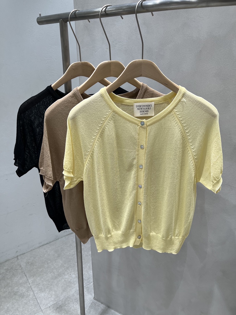 EVERCOMMERCE METICULOUSLY DESIGNED東大門實拍韓國女士新款26夏季針織衫EVERCOMMERCE METICULOUSLY DESIGNED針織衫