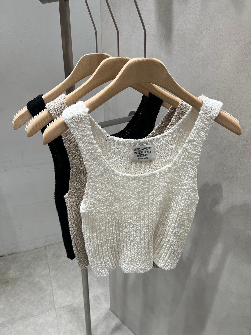 EVERCOMMERCE METICULOUSLY DESIGNED東大門實拍韓國女裝新品推薦吊帶背心棉EVERCOMMERCE METICULOUSLY DESIGNED吊帶/背心