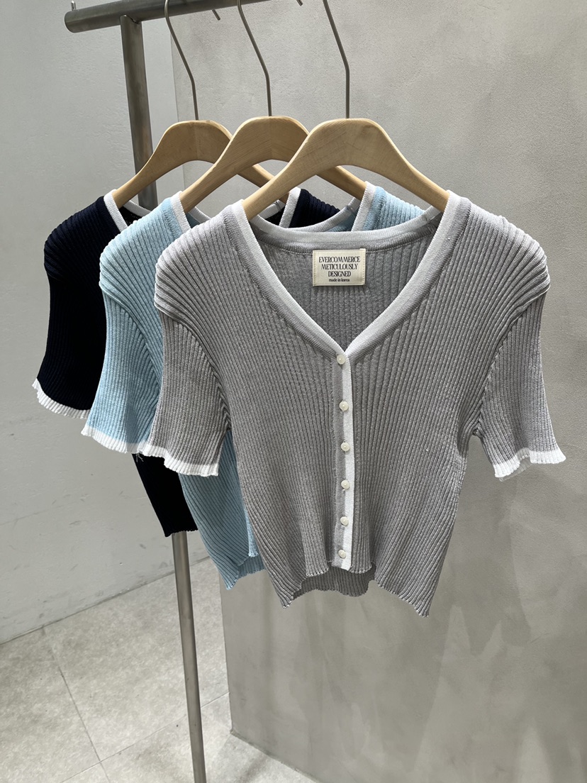 EVERCOMMERCE METICULOUSLY DESIGNED韓國直郵實拍女裝新品26春夏針織衫EVERCOMMERCE METICULOUSLY DESIGNED針織衫