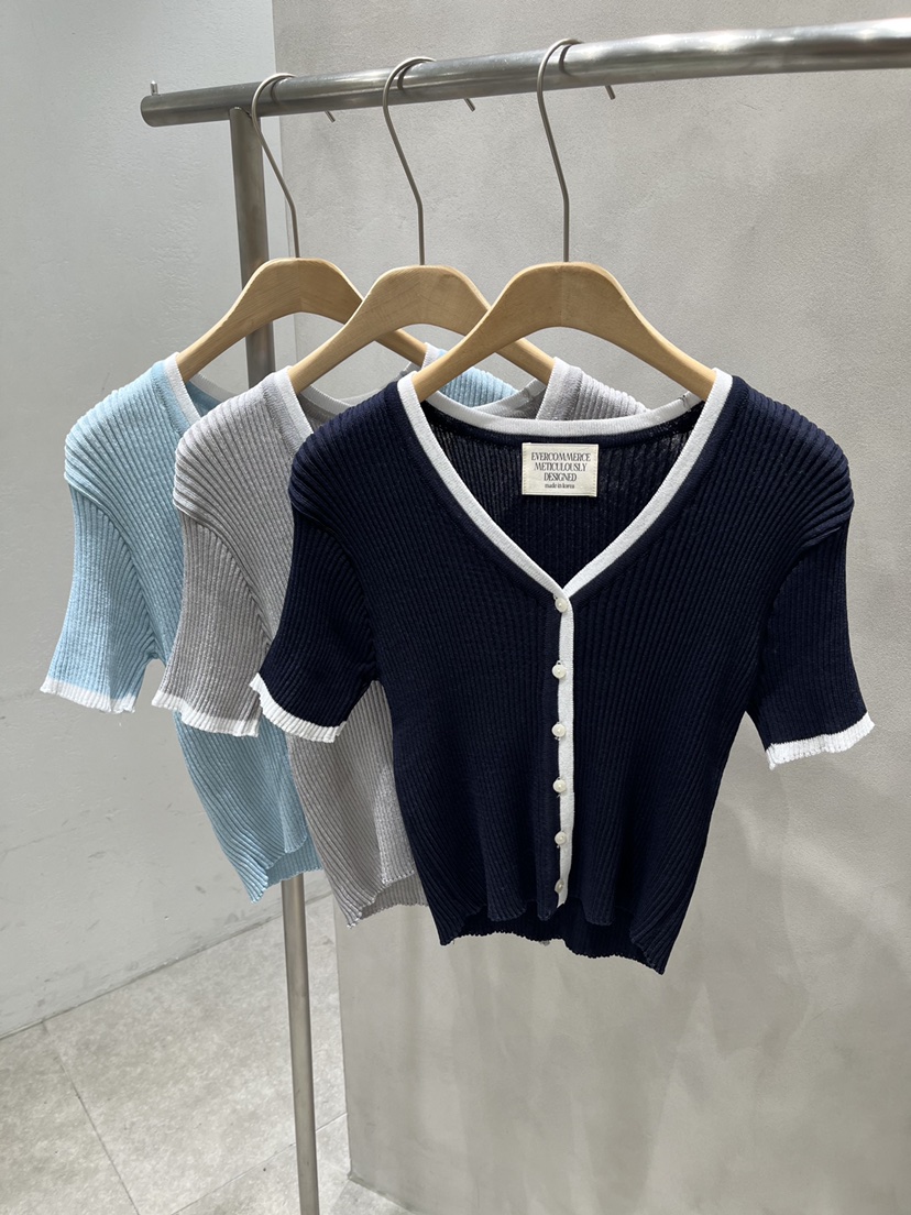 EVERCOMMERCE METICULOUSLY DESIGNED韓國直郵實拍女裝新品26春夏針織衫EVERCOMMERCE METICULOUSLY DESIGNED針織衫