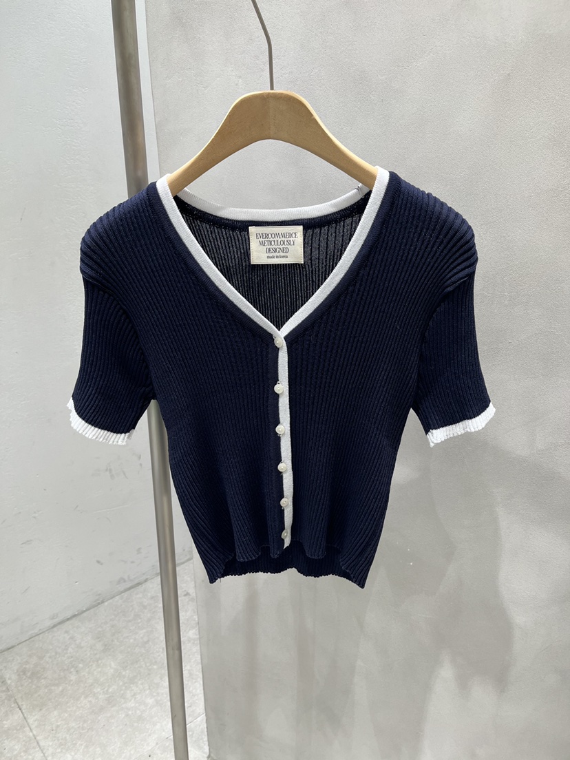 EVERCOMMERCE METICULOUSLY DESIGNED韓國直郵實拍女裝新品26春夏針織衫EVERCOMMERCE METICULOUSLY DESIGNED針織衫圖色1